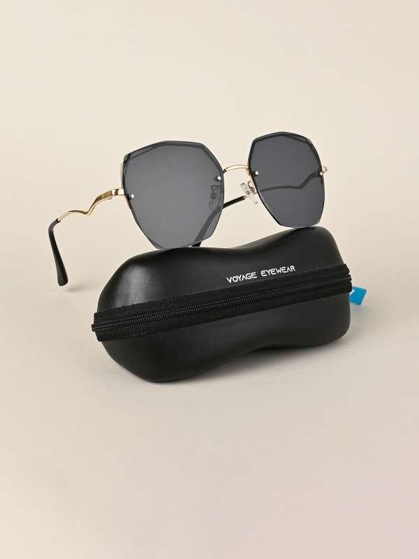 Huge sunglasses cheap new arrivals