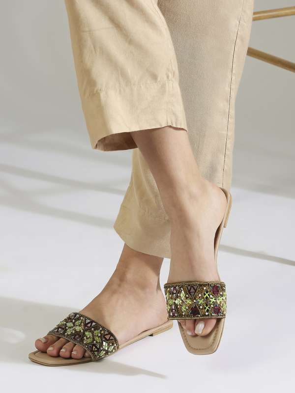 Inc 5 Ethnic Footwear Buy Inc 5 Ethnic Footwear online in India