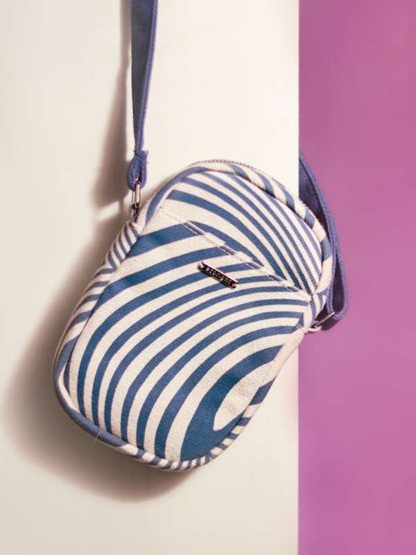 Small Travel Pouches Buy Small Travel Pouches online in India