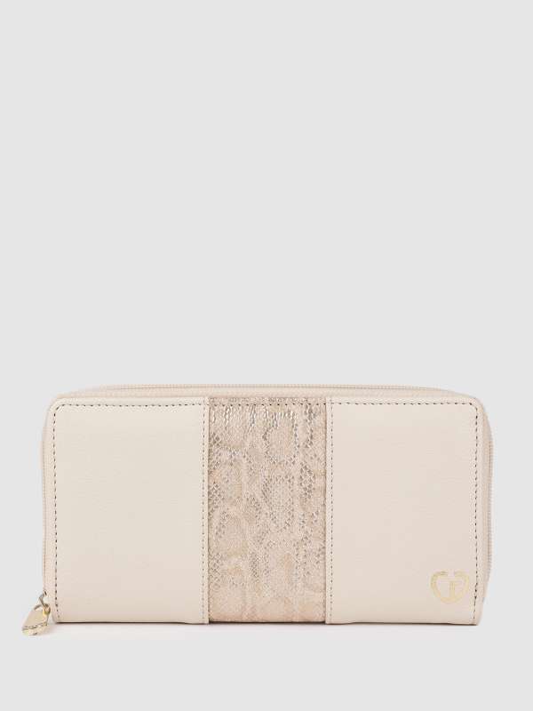 Caprese wallets myntra deals