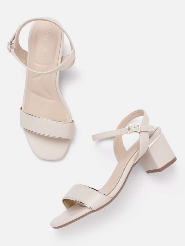 Womens off white 2025 sandals