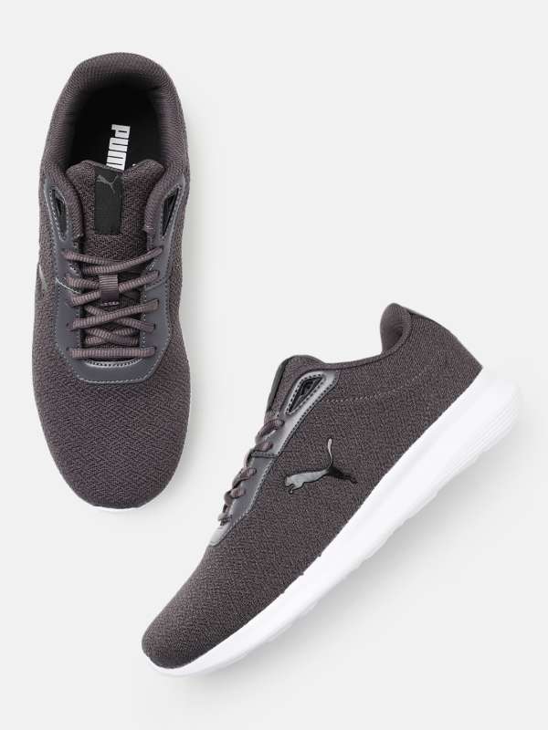 Grey pumas online