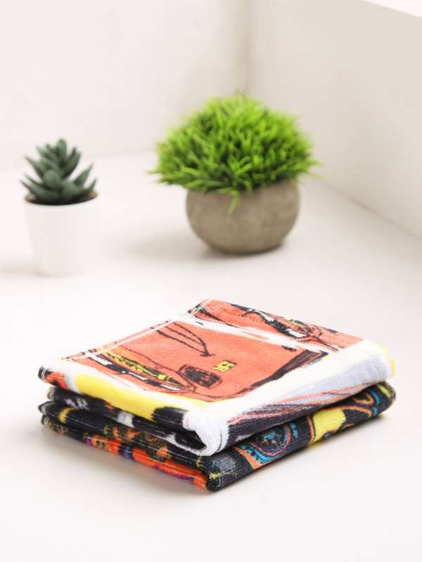 Spaces shop face towels