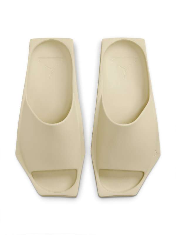 Nike Jorden Slippers Buy Nike Jorden Slippers online in India