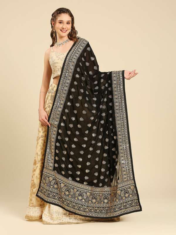 Lehenga Chunri Dulhan Bridal Saree Traditional Printed Buy Lehenga Chunri Dulhan Bridal Saree Traditional Printed online in India