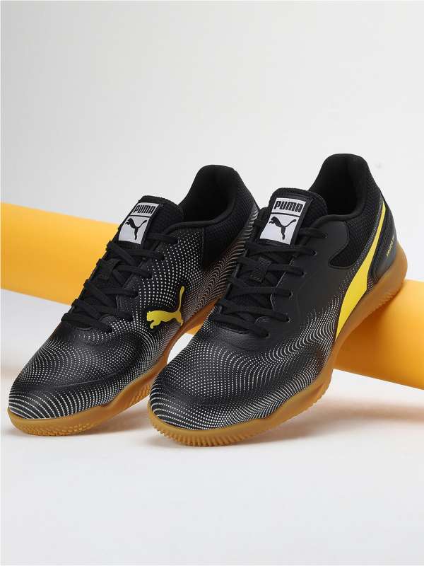 Adidas badminton shoes online clearance