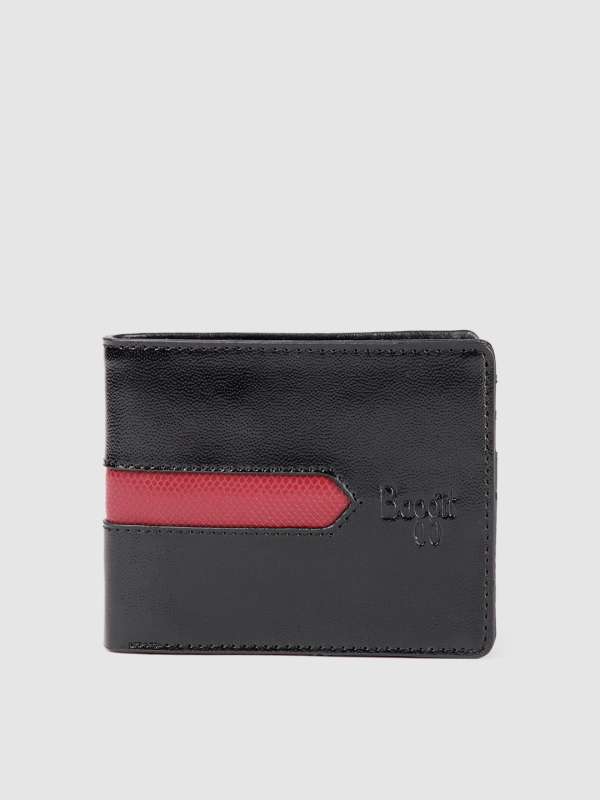 Baggit on sale black wallet