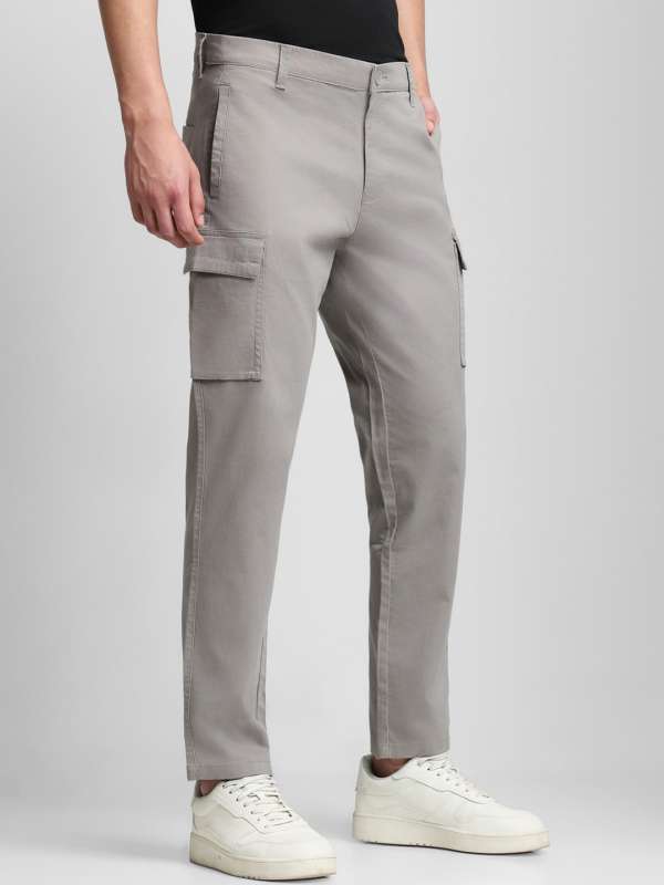 The 13 Best Wrinkle-free Travel Pants Under $40