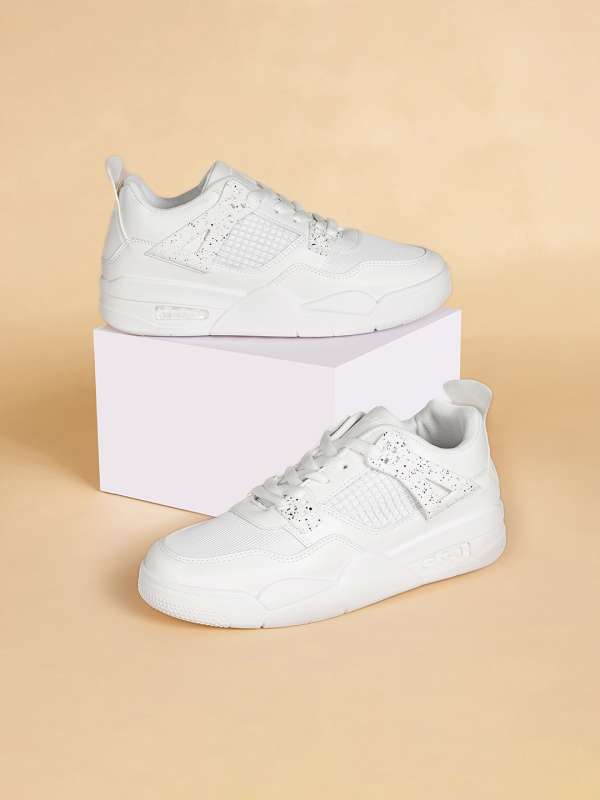 Pantaloons women footwear sale