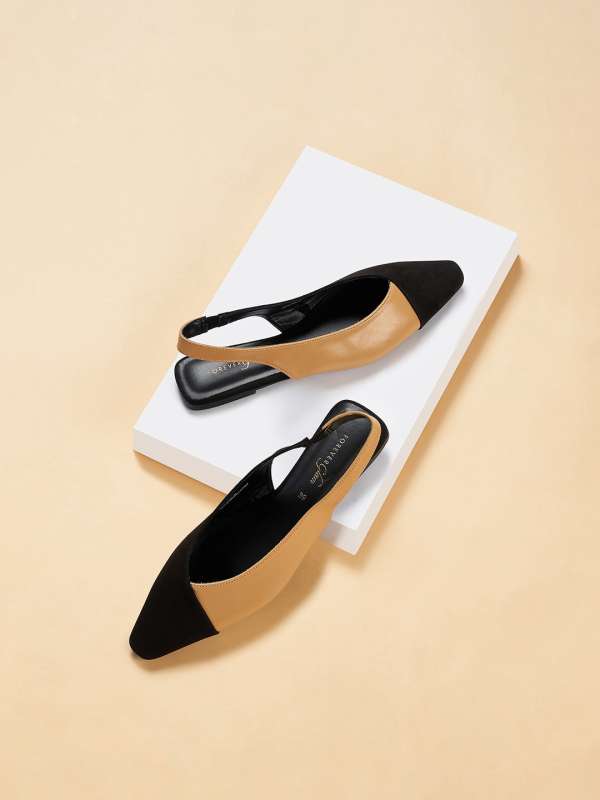 Forever glam by pantaloons footwear shop