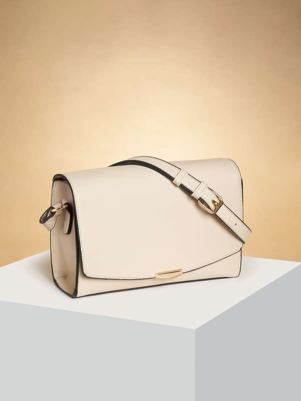 Buy Forever Glam by Pantaloons Blush Medium Shoulder Bag at Best Price @  Tata CLiQ