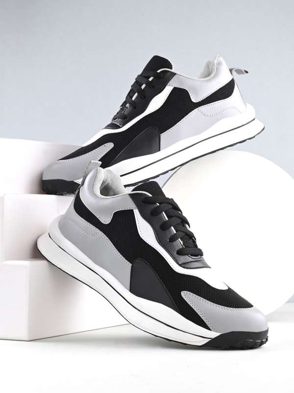 Roadster 2024 sneakers myntra
