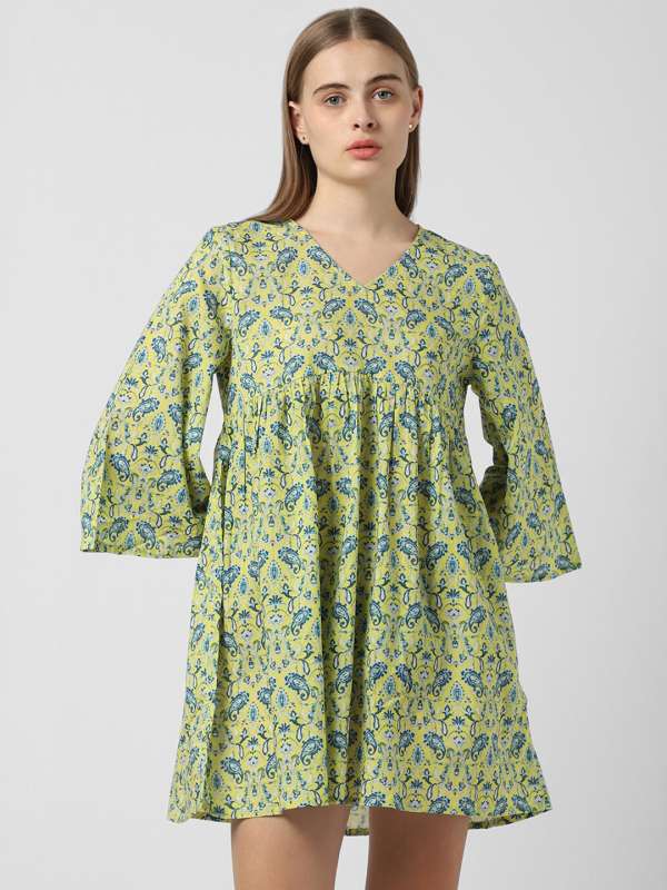 Van heusen new arrivals dresses myntra