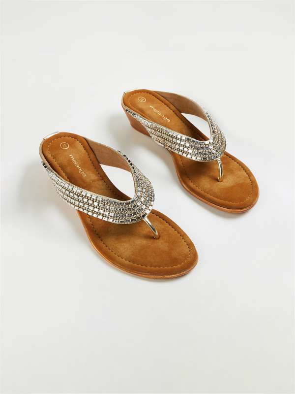 Catwalk discount wedges lifestyle