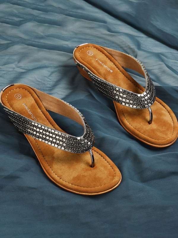 Avon discount dunlop slippers