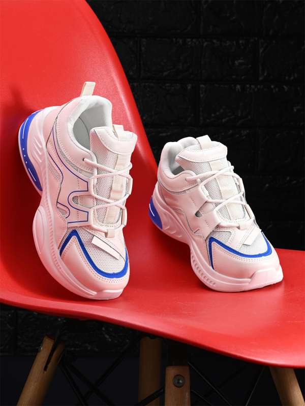 Fastrack shoes below clearance 500