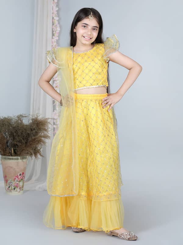 Green and Peach Floral Embroidered Lehenga Choli For Girls Design by Fayon  Kids at Pernia's Pop Up Shop 2023