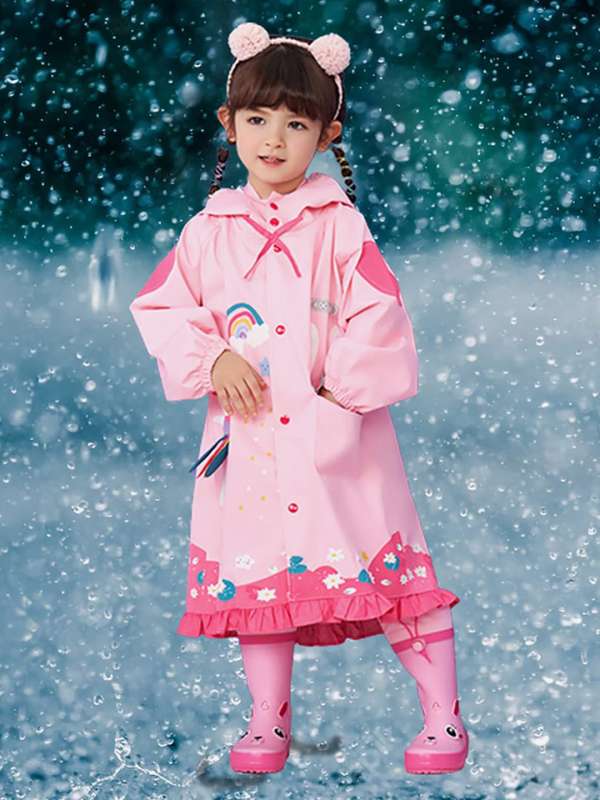 Raincoat myntra 2025
