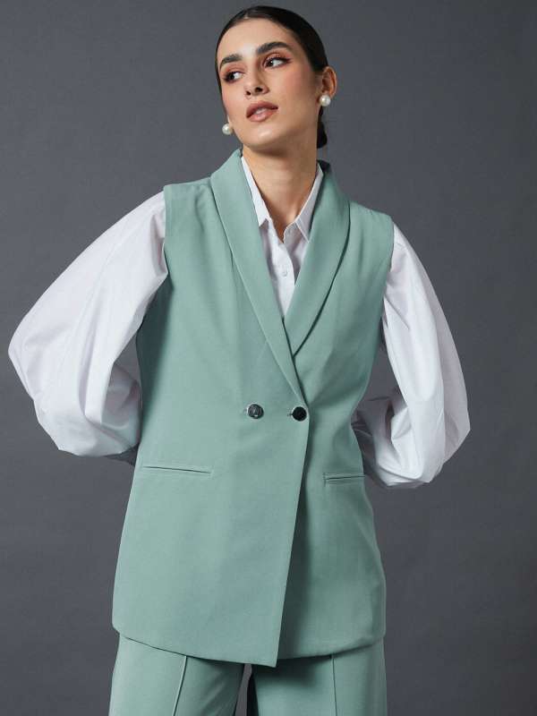 Ladies blazer on myntra deals