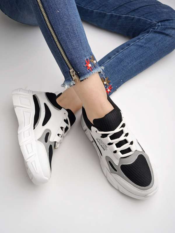 Myntra offers on shop shoes