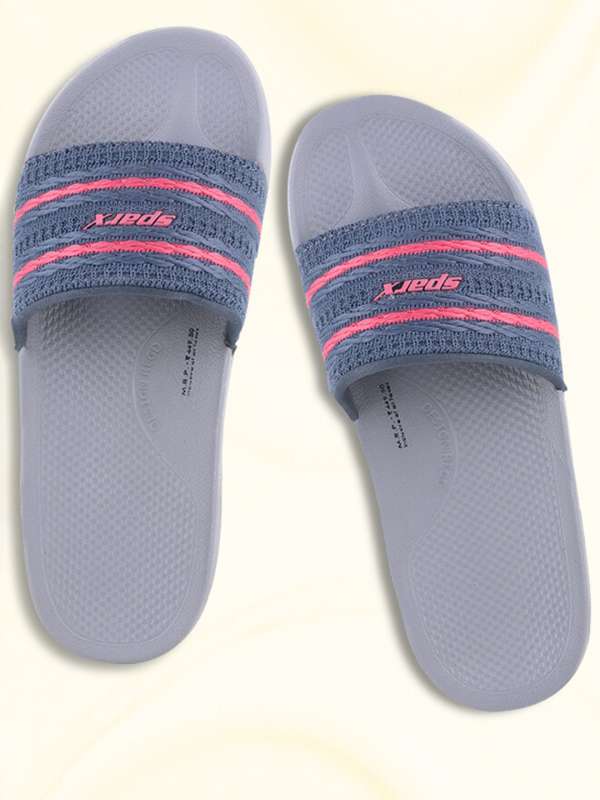 Sparx ladies hawai chappal top