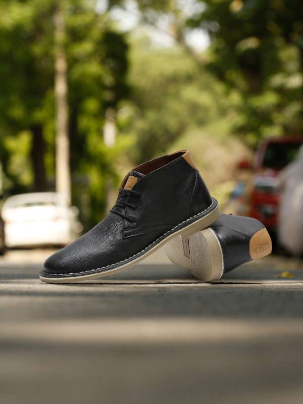 Leather sales desert shoes