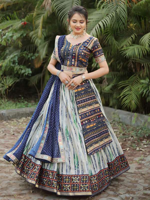 Buy Mehendi Designer Party Wear Soft Net Lehenga Choli With Waist Belt |  Party Wear Lehenga