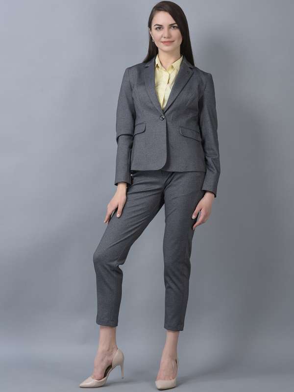 love the jacket Armani  Pantsuits for women Women suits wedding Suits  for women