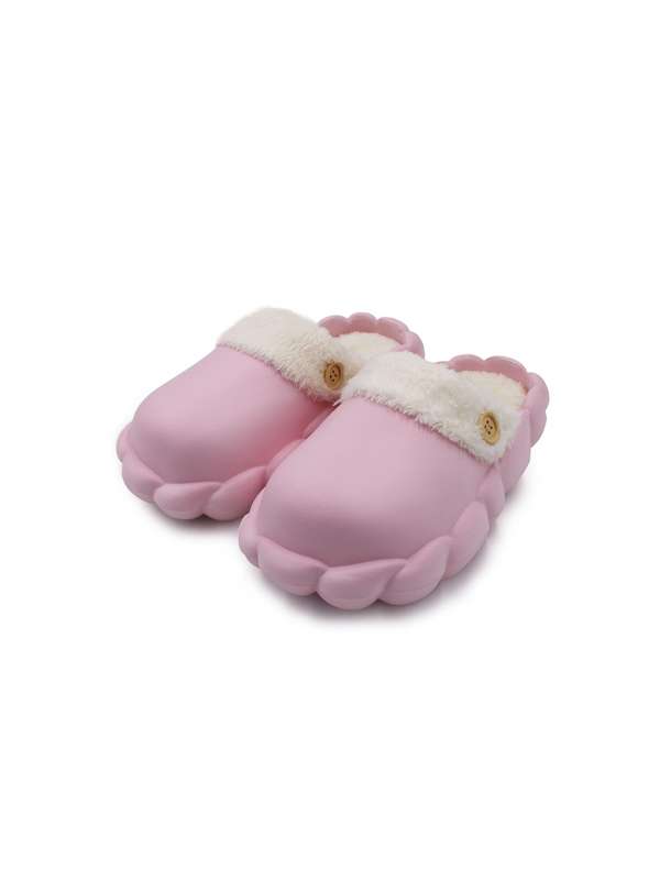 Men Pink Slippers Buy Men Pink Slippers online in India