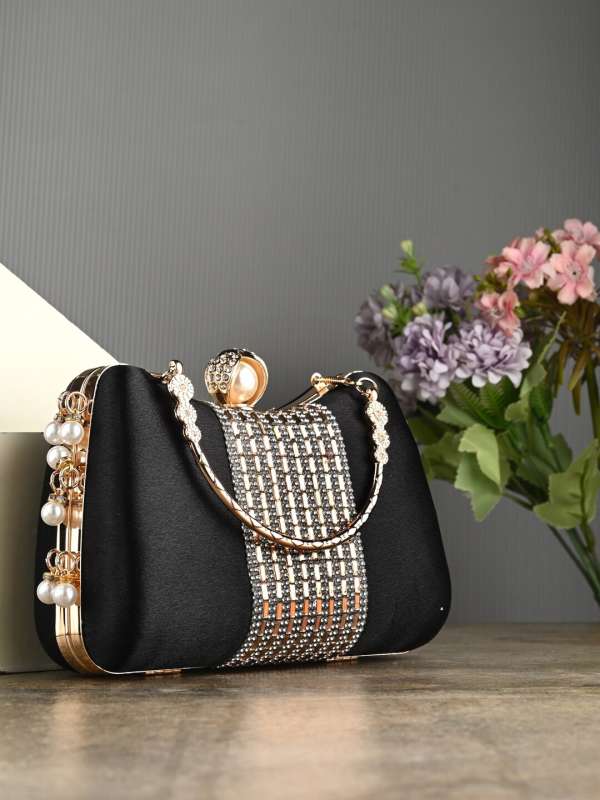 Black Clutches Buy Trendy Black Clutches Online in India Myntra