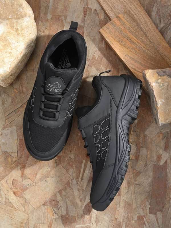 Asics akshay kumar shoes on sale
