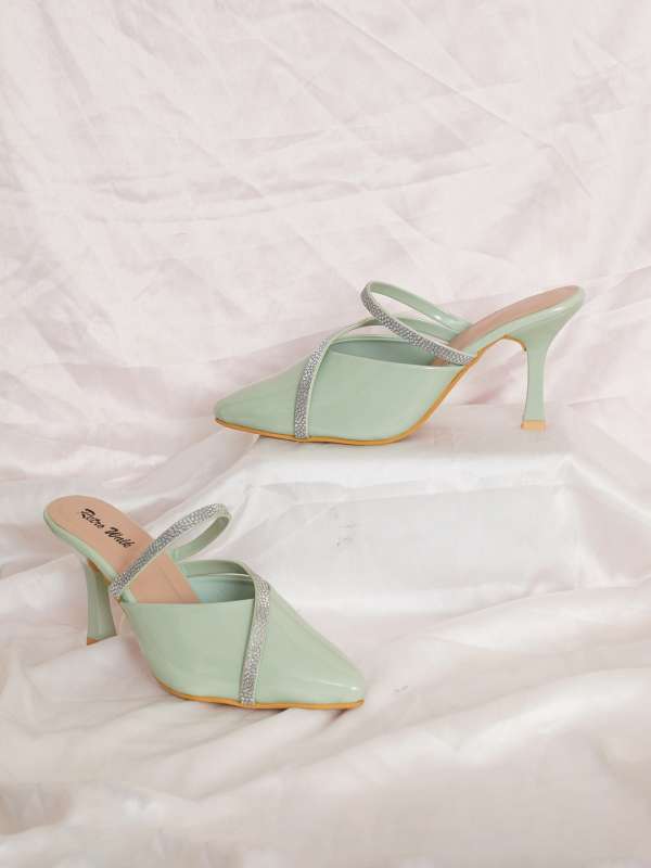 Witrey pointed on sale toe sandal
