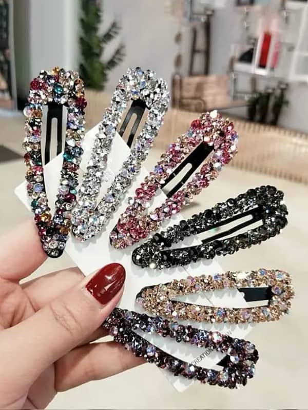 Stylish Hair Accessories, Flower Hair Gajra For Women And Girls Hair Pin  Price in India - Buy Stylish Hair Accessories, Flower Hair Gajra For Women  And Girls Hair Pin online at Shopsy.in