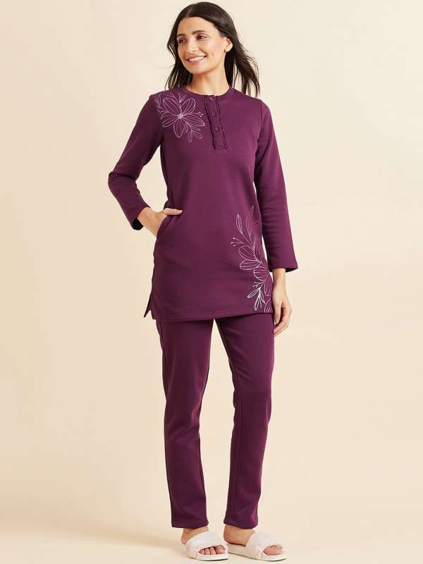 Buy sweet dreams night suit online clearance