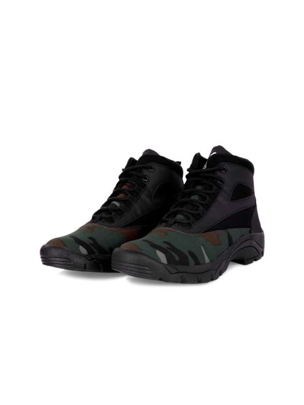 Nike slip resistant shoes sales