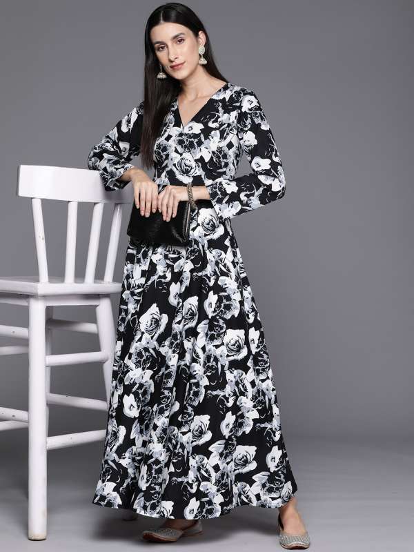 Black Anarkali Buy Trendy Black Anarkali Online in India Myntra