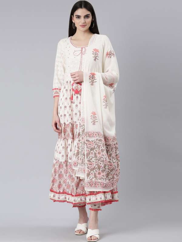 Neerus kurtas online shop