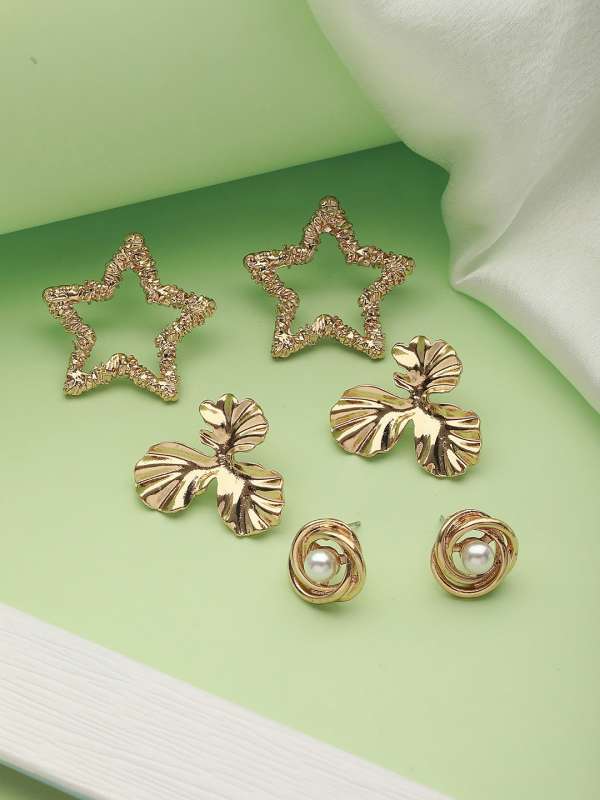 Cristiano Ronaldo Earrings And Studs Chain Necklace Buy Cristiano Ronaldo Earrings And Studs Chain Necklace online in India