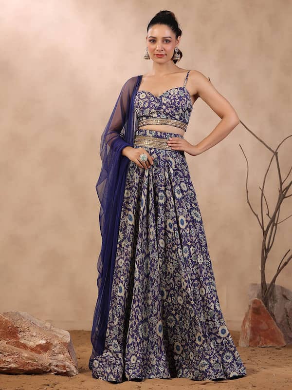 Meena Bazaar-the New Age Bride's 'Sari'torial Choice | Bridal Wear |  Wedding Blog