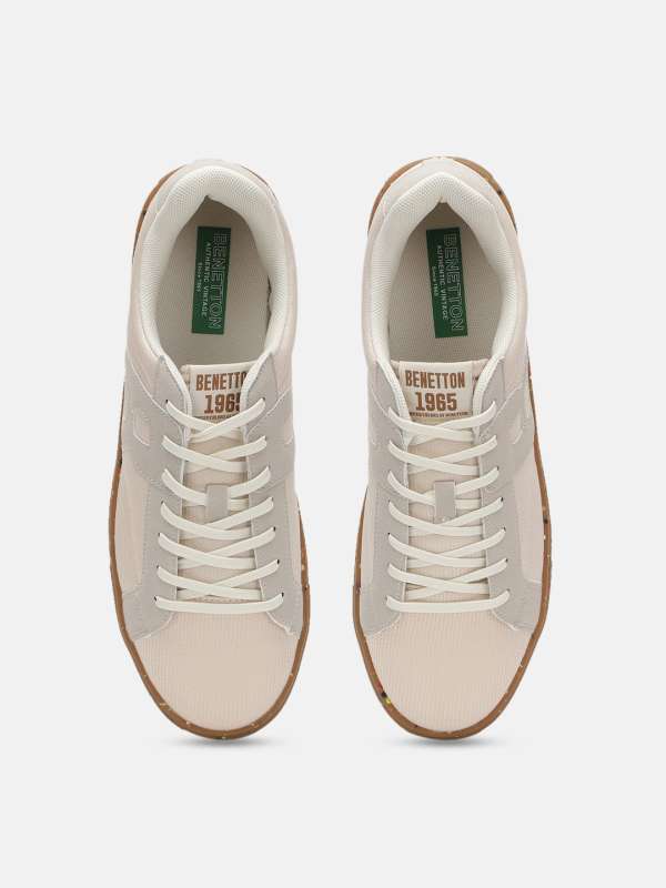 Benetton footwear store