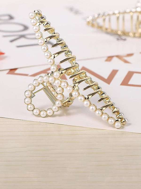 Buy LYTIX White Synthetic Bun Maker Hair Accessories Gajra for Women (Pack  of 1) Online at Best Prices in India - JioMart.