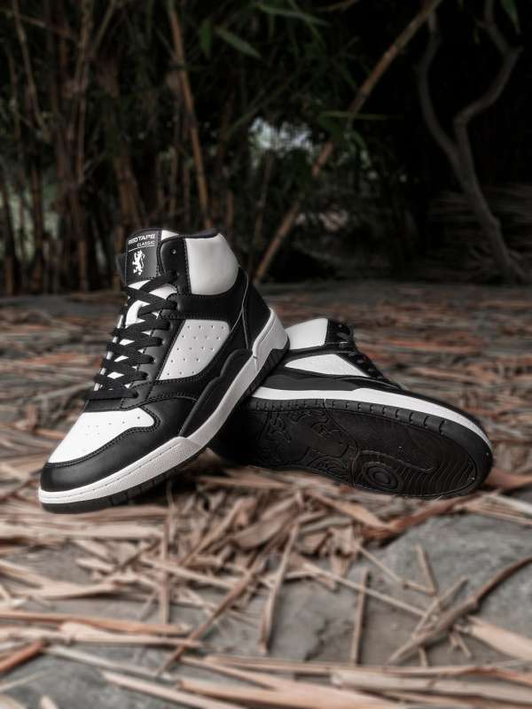 Online shop sneakers india