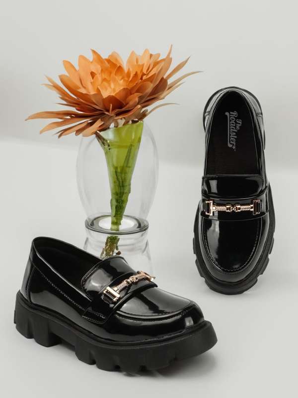 Roadster womens sandals online