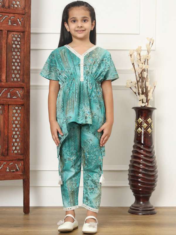 Kaftan clearance kurti jabong