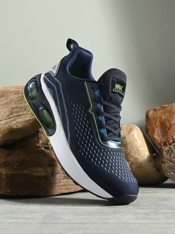 Sports shoes 500 under deals