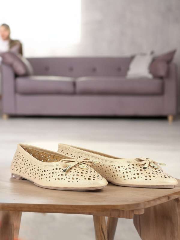 Carlton London Golden Belly Shoes 6503379.htm Buy Carlton London