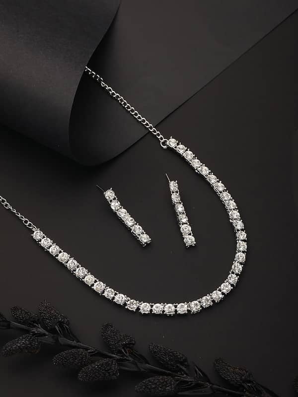 Buy 1 Carat Diamond Pendant and Earring Matching Set Available in 14K  Yellow and White Gold, Metal, Diamond at Amazon.in