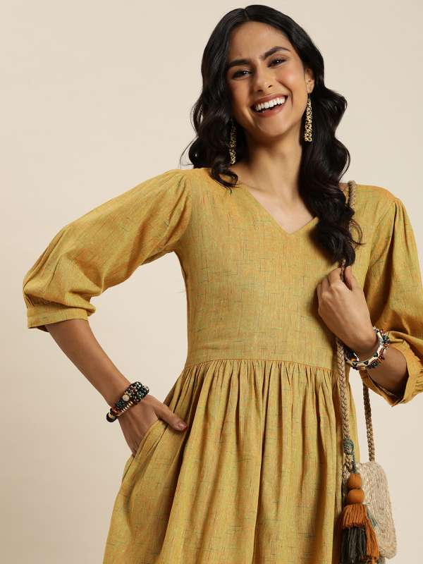 Taavi clothing websites sales