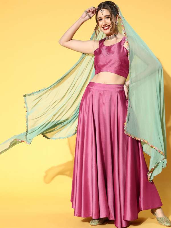 Aks lehenga choli top