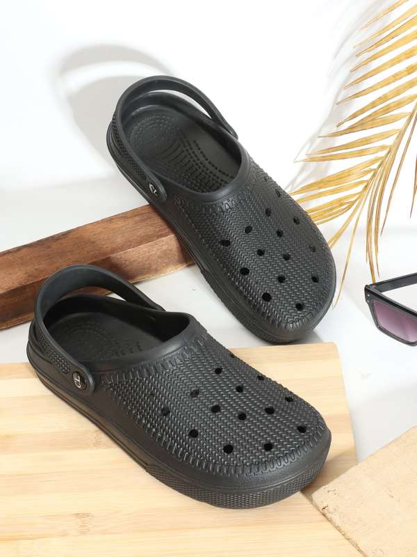 Waterproof chappals clearance online